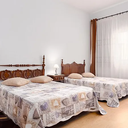 Almada Guest House-2